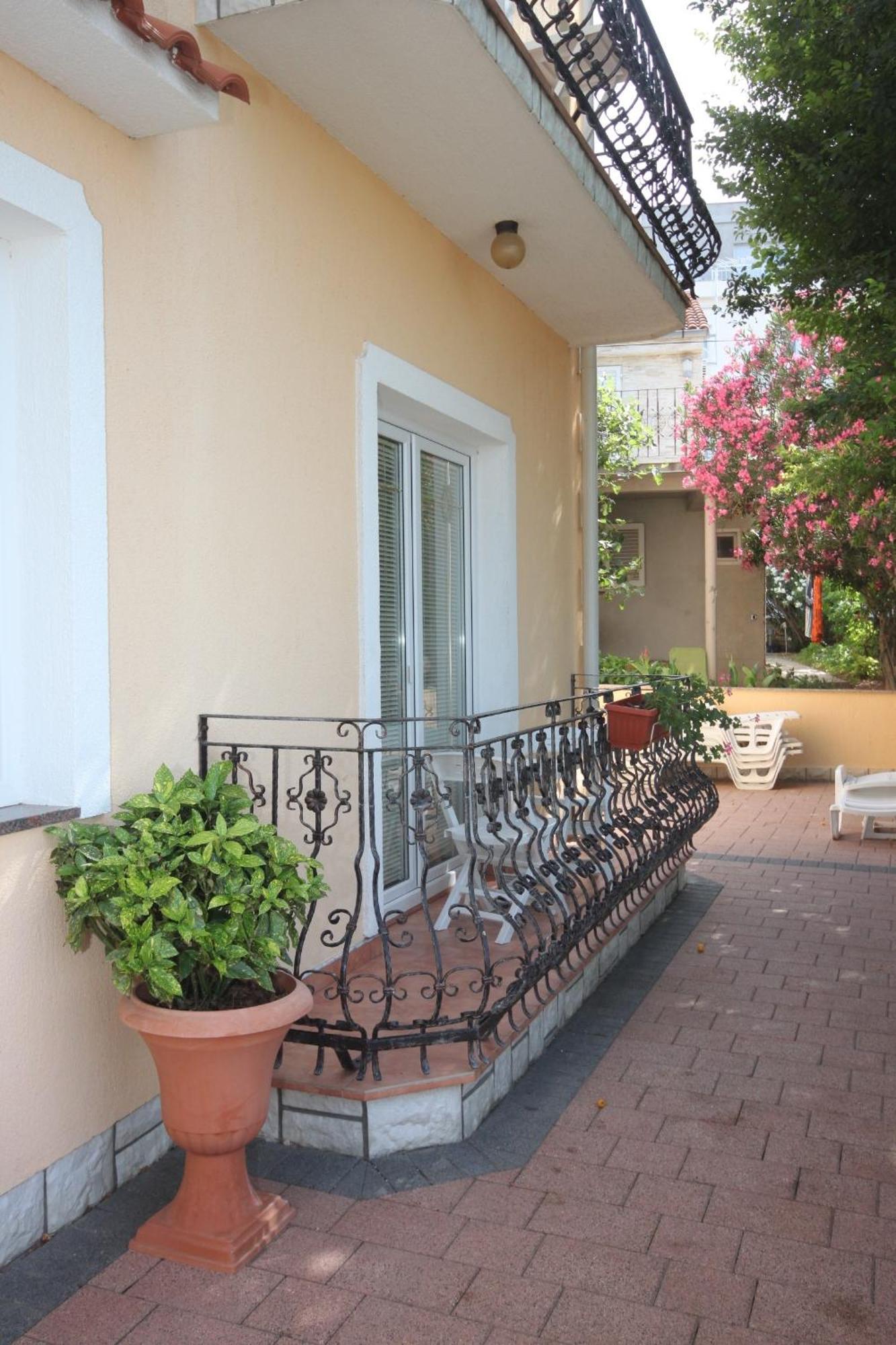 Apartment Kraj 3460E Pasman Bagian luar foto